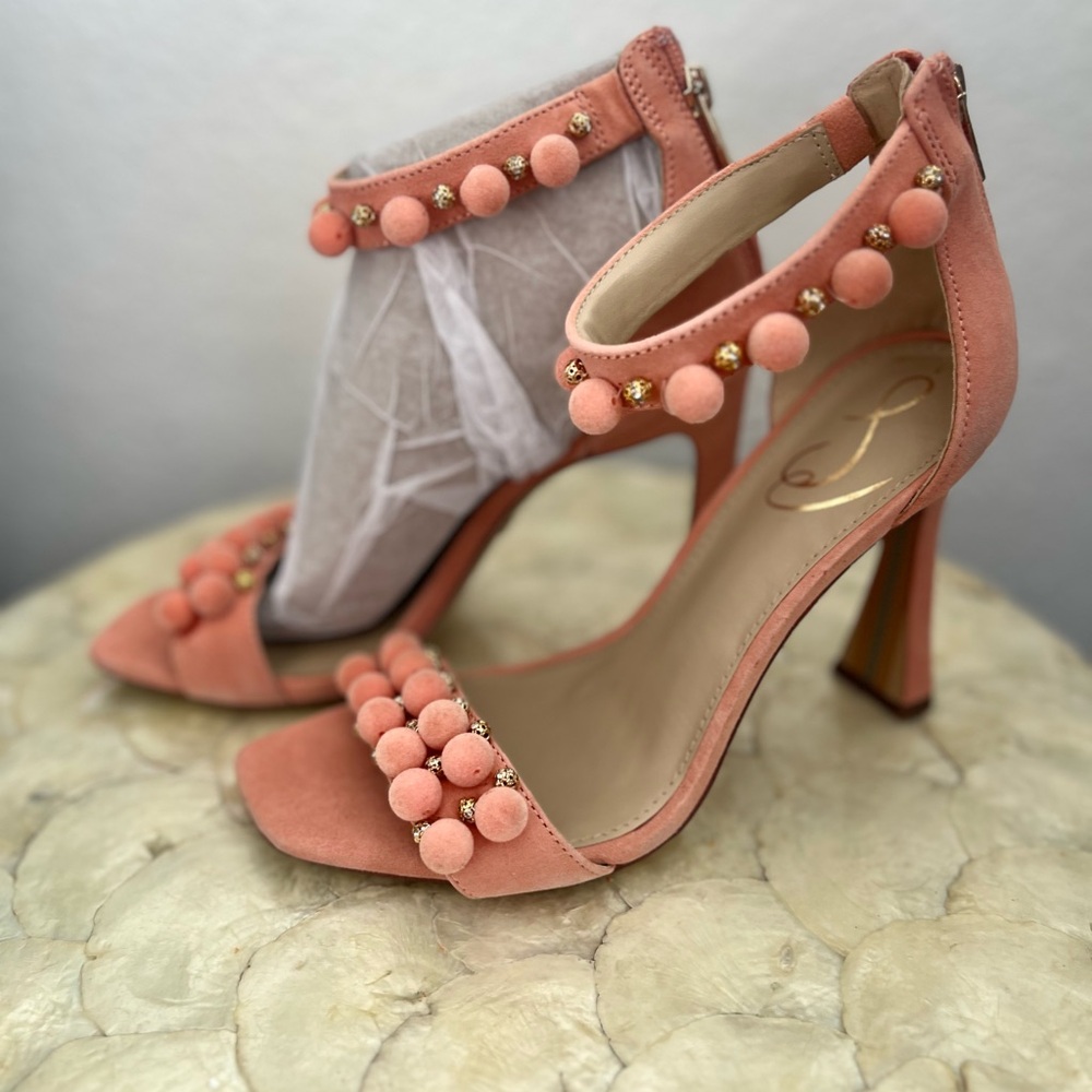 NWOT Sam Edelman Pom Pom heels size 7.5
